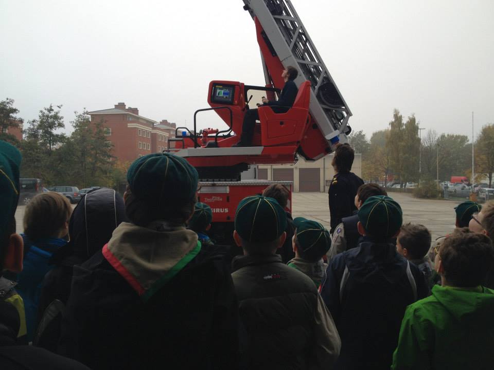 Sint-Martinus den XIIde - Bezoek Brandweer Welpen Kiewit